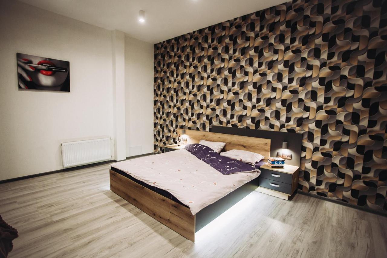 Loft De Luxe Apartments Винница Экстерьер фото